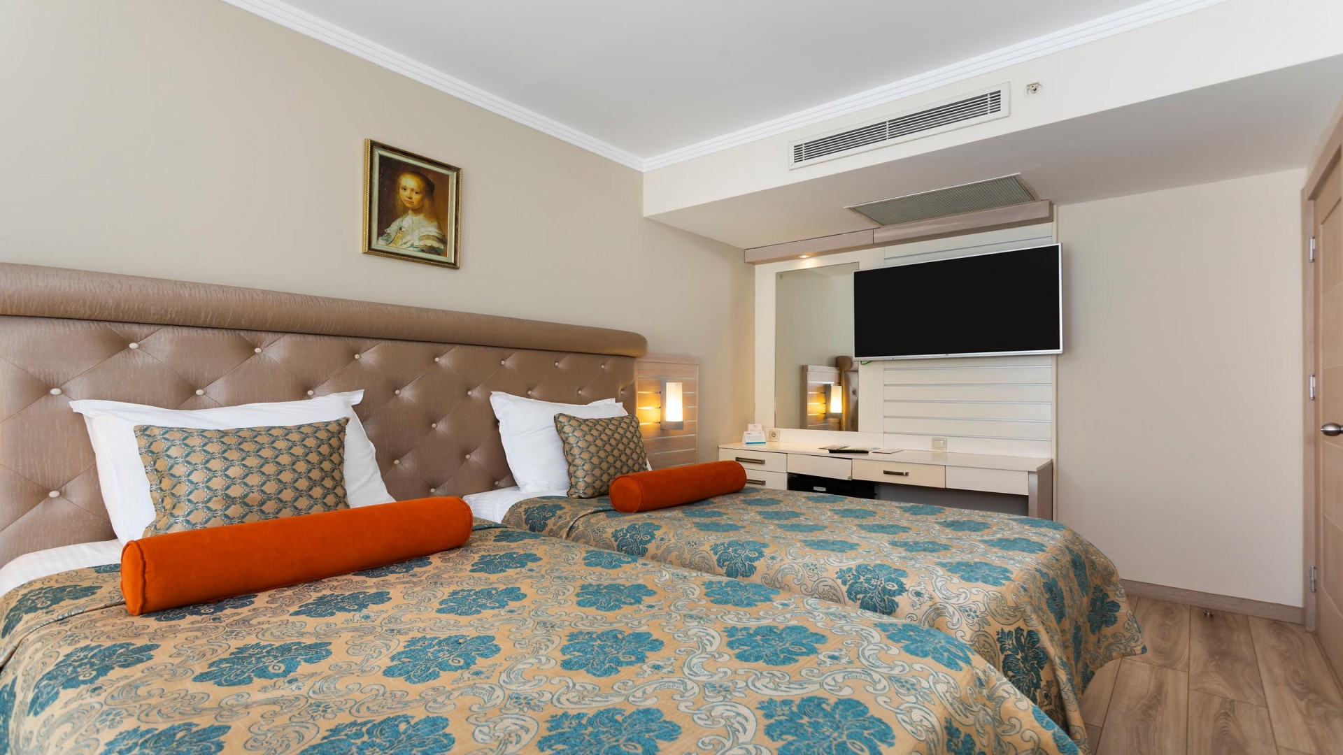 Seaden Sea Planet Resort & Spa