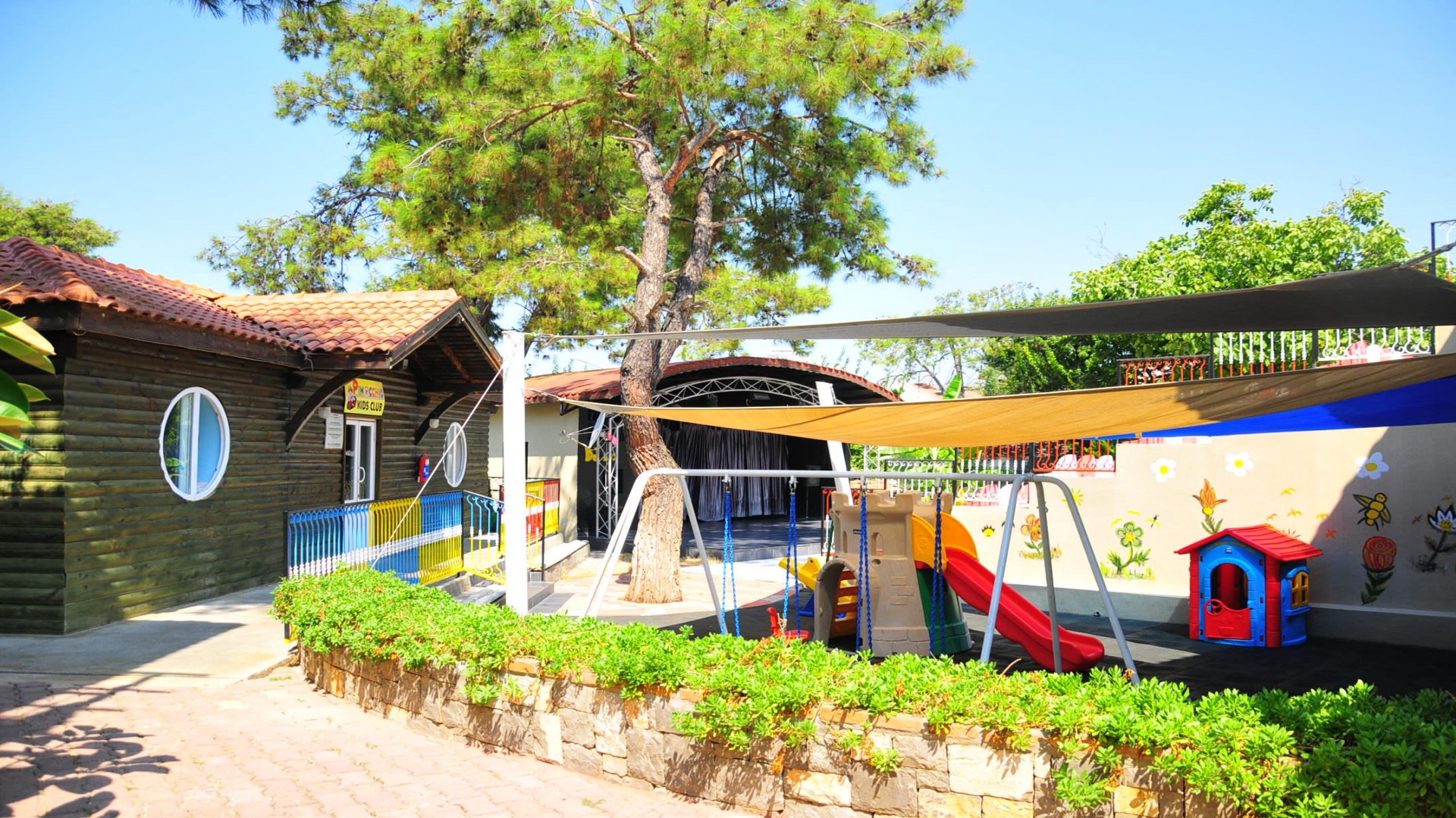 Seaden Sea Planet Resort & Spa