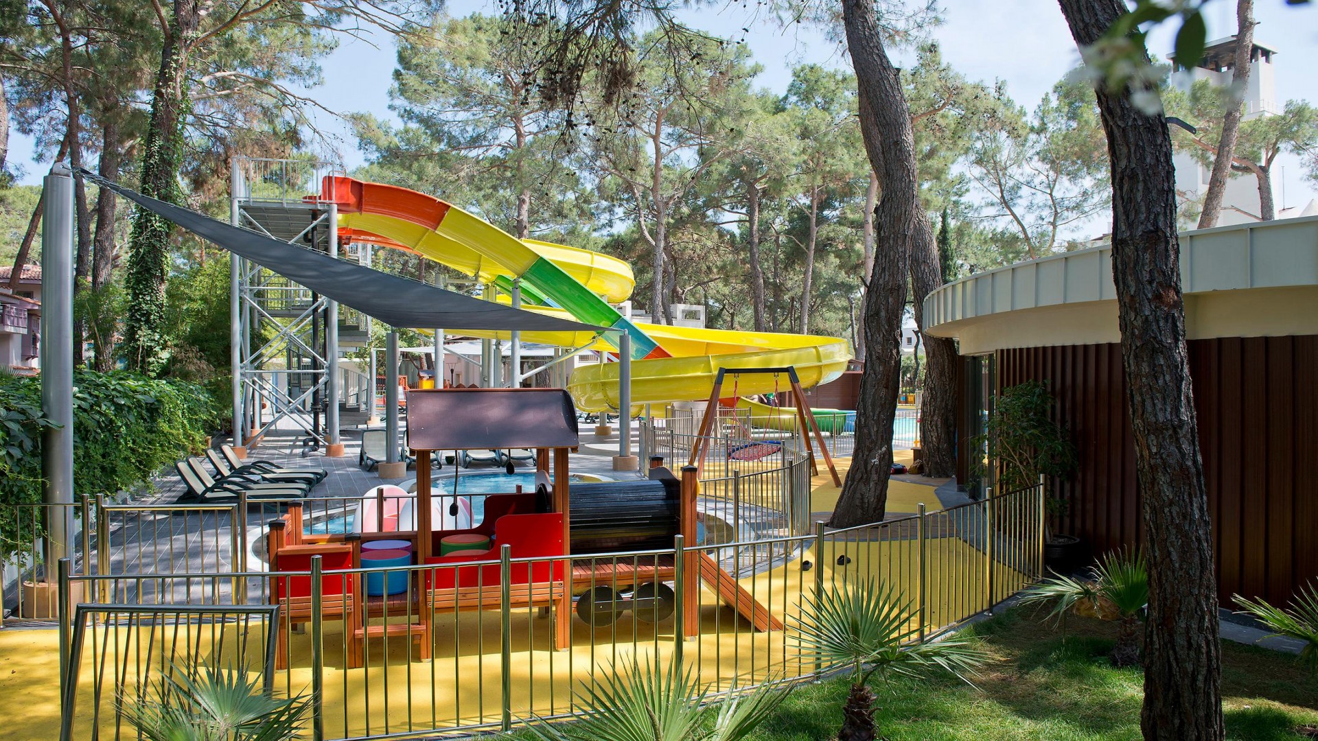 Seaden Sea Planet Resort & Spa