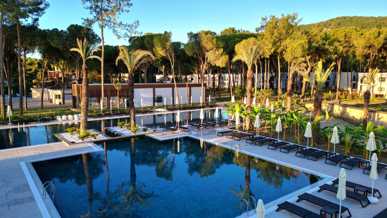 Seaden Sea Planet Resort & Spa