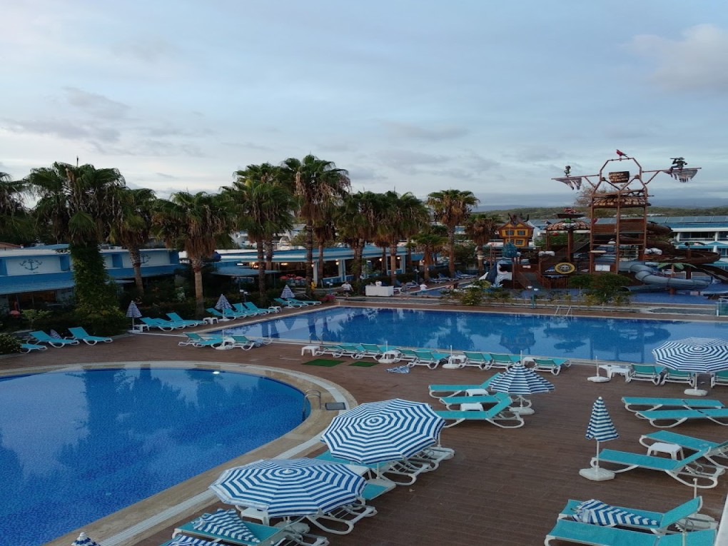 Seaden Sea Planet Resort & Spa