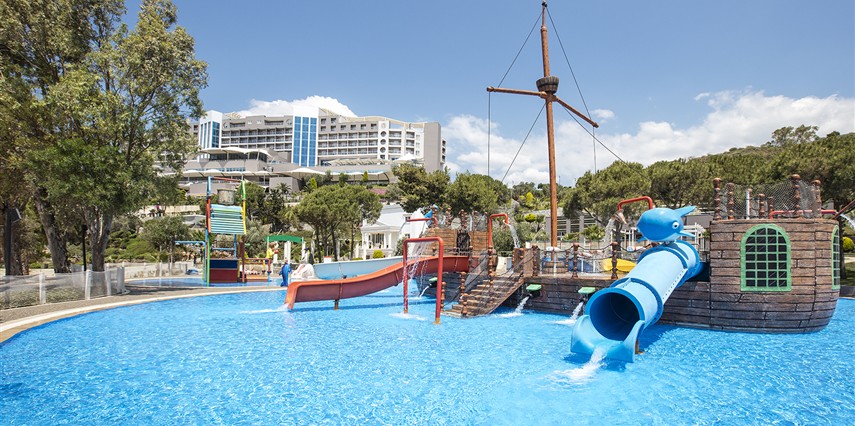 Seaden Sea Planet Resort & Spa