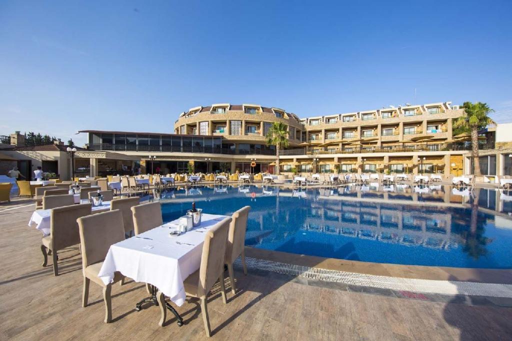 Seaden Sea Planet Resort & Spa