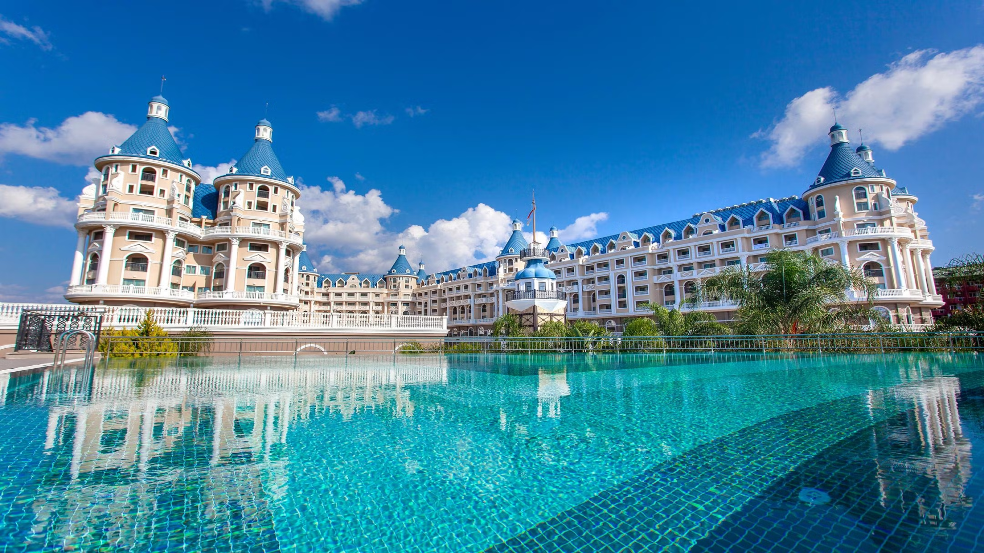 Seaden Sea Planet Resort & Spa