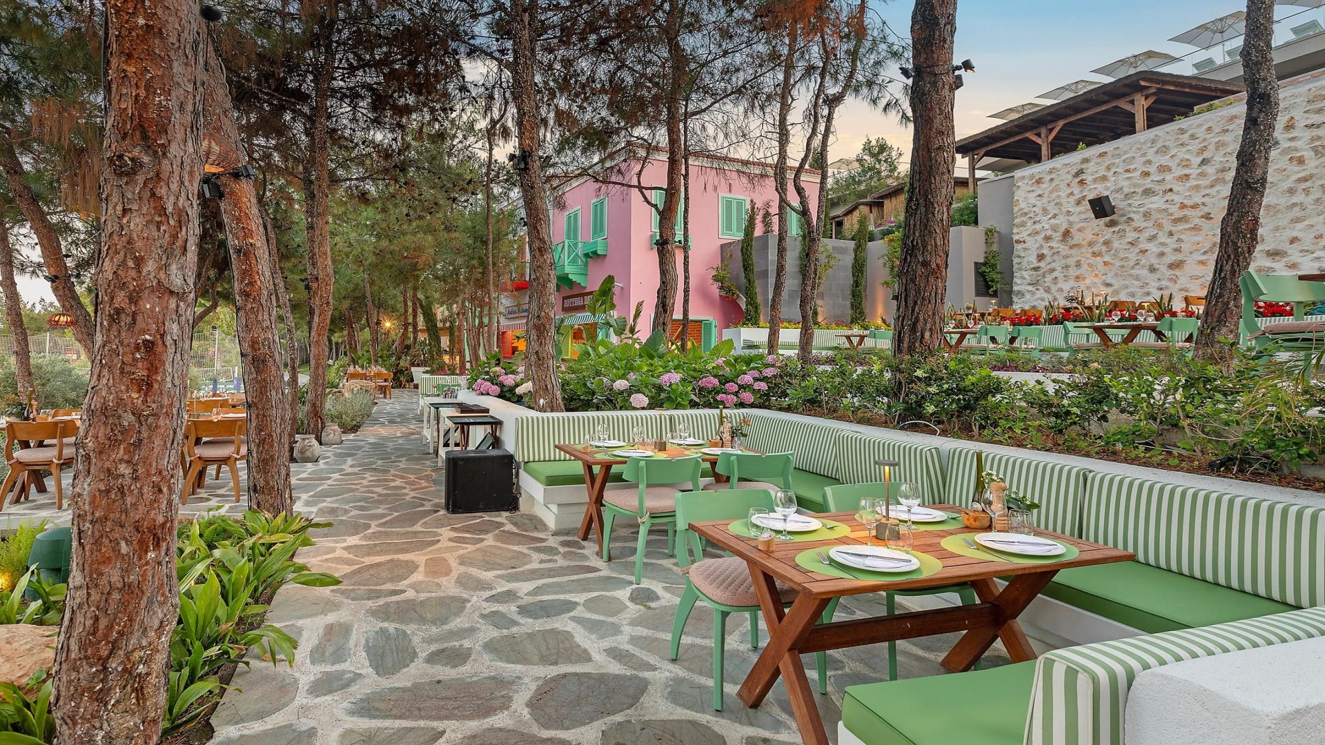 Seaden Sea Planet Resort & Spa