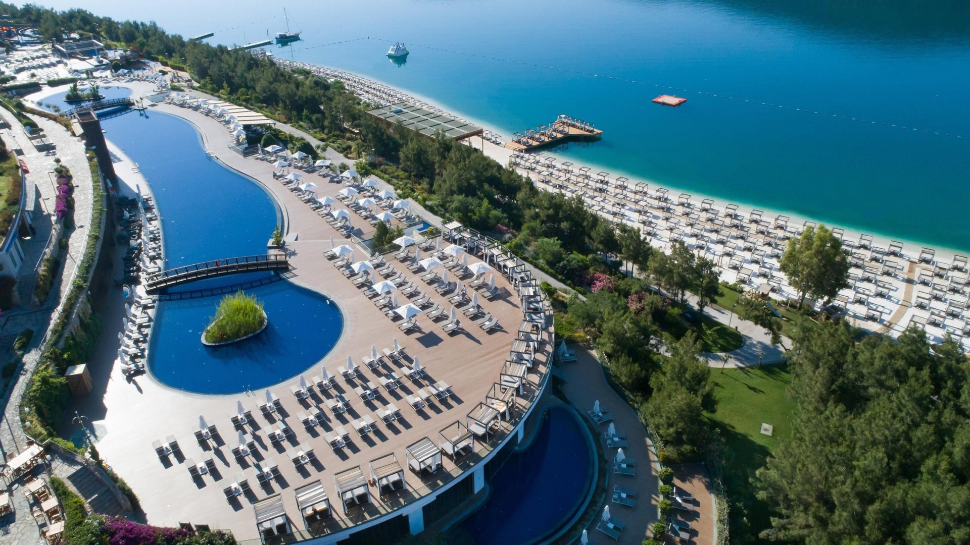Seaden Sea Planet Resort & Spa